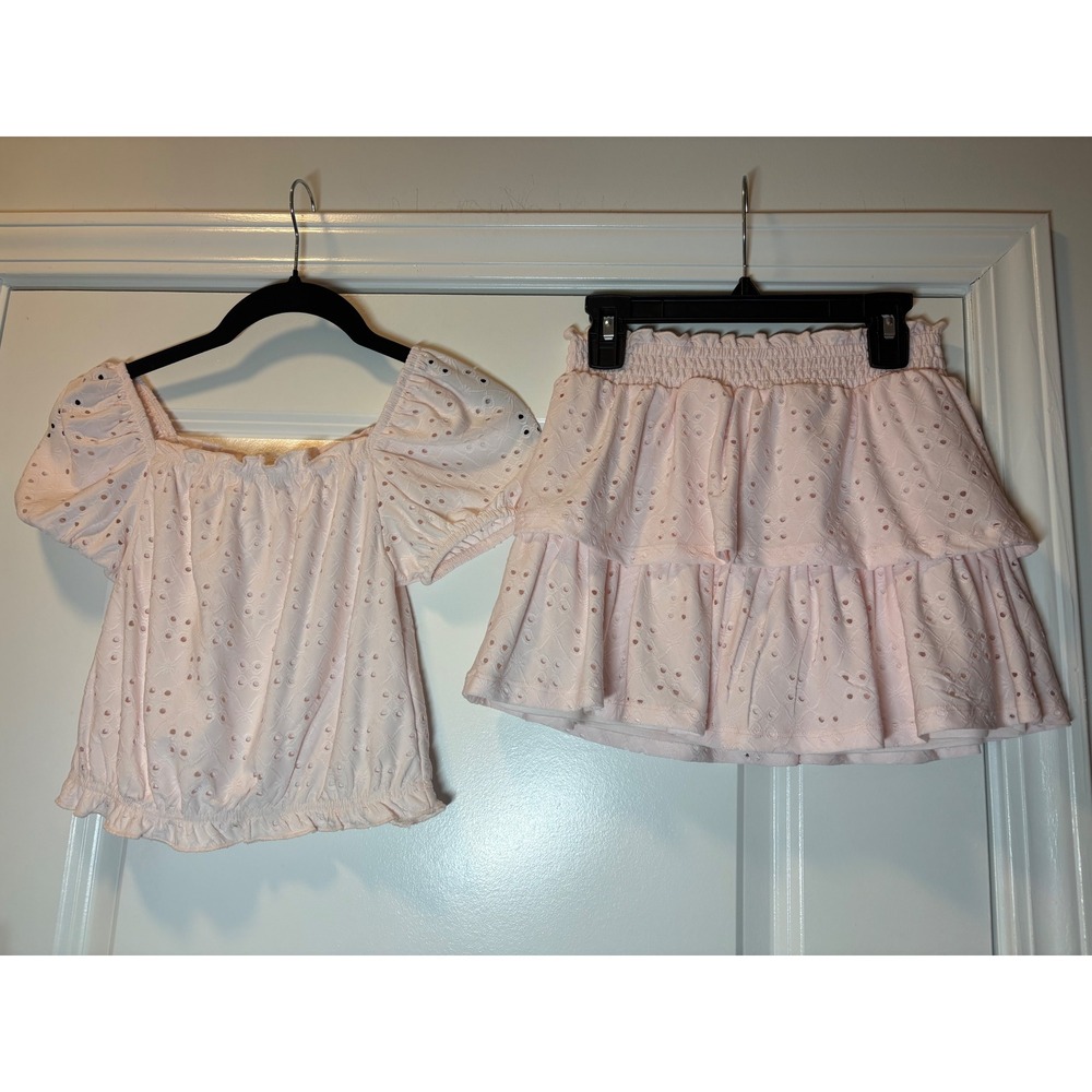 Btween Girls Pink Eyelet 2-Piece Set Puff Sleeve Top and Tiered Skirt Size 8